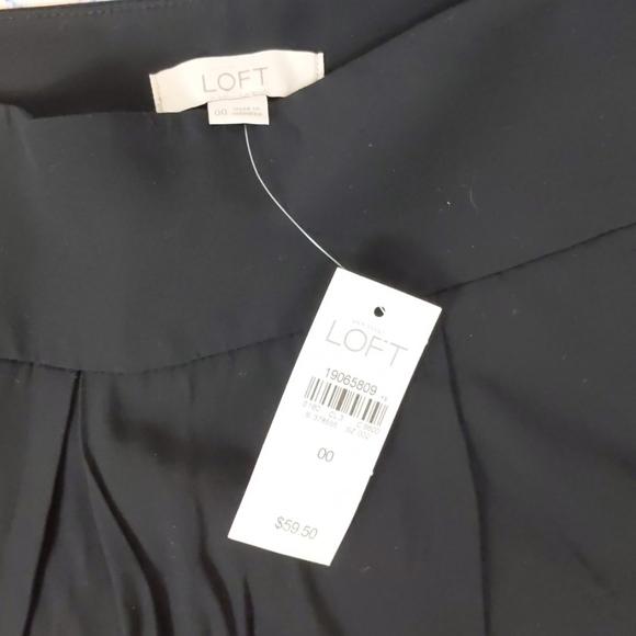 LOFT Black Dress Skort Size 00 - Picture 2 of 4